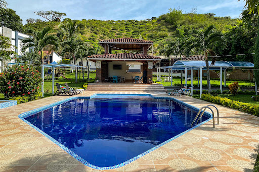 Hotel Campestre La María Toro, Valle del Cauca. (Finca Hotel) Hotel Campestre La María Toro, Valle del Cauca. (Finca Hotel)